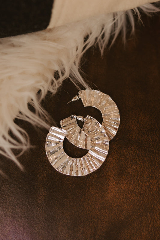 Mabel Crinkled Hoop Earrings